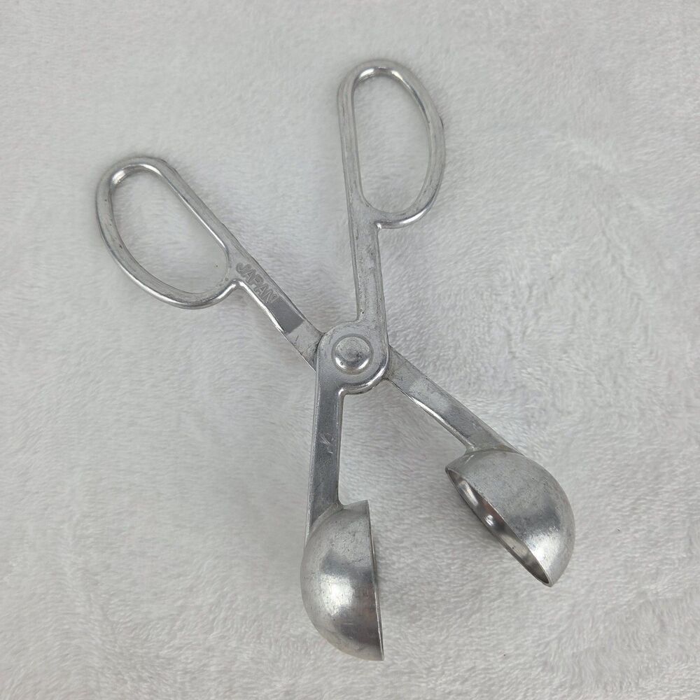 Vintage Japan Aluminum Meatball Cookie Dough Scoop Scissor Scoop 1.5"
